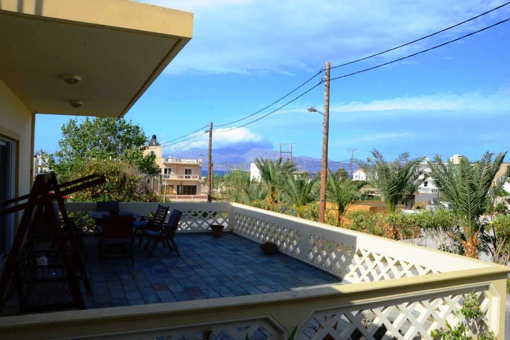 Anavaloussa Kissamos Villa Luaran gambar